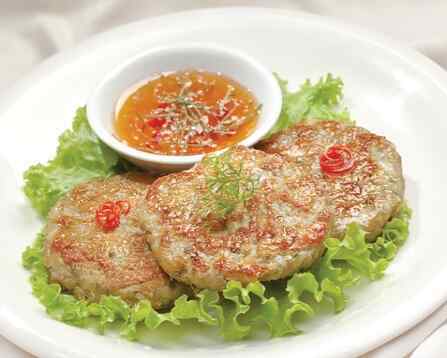 Bánh cá chiên giòn