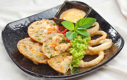 Bánh chiên hải sản