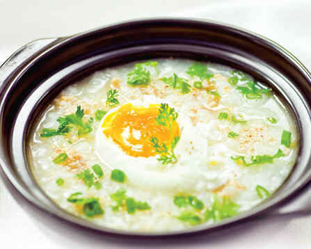 Cháo trứng thịt bằm