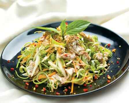 Gỏi thịt bò trộn rau