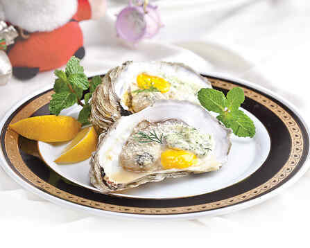 Hàu vọng nguyệt