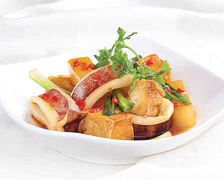 Mực kho củ cải