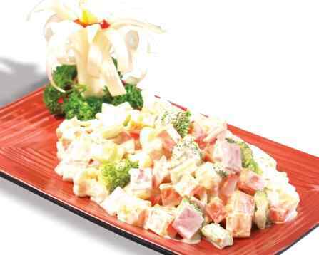 Salad bông cải thịt nguội