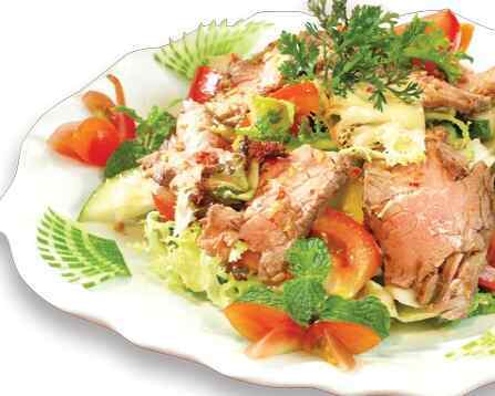 Salad trộn thịt bò