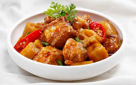 Sườn non kho củ sen 