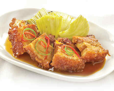 Thịt quay kho dưa cải