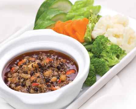 Tôm thịt kho quẹt