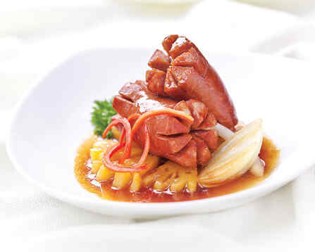 Xúc xích khìa nước dừa